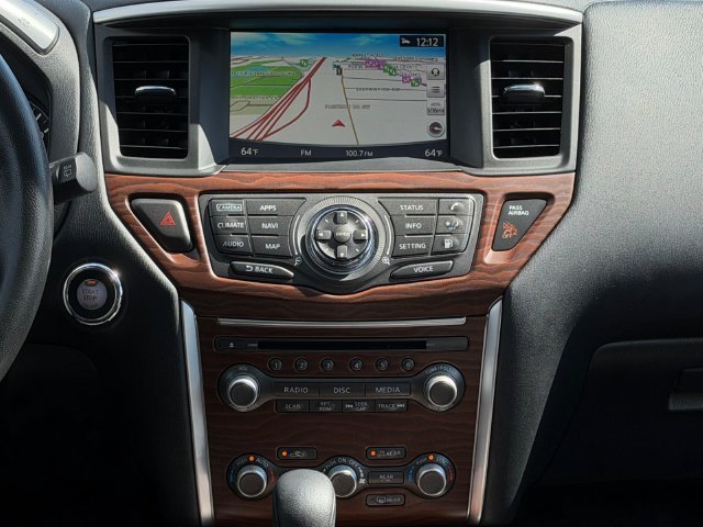 Certified Used 2020 Brilliant Silver Metallic Nissan Platinum image 17