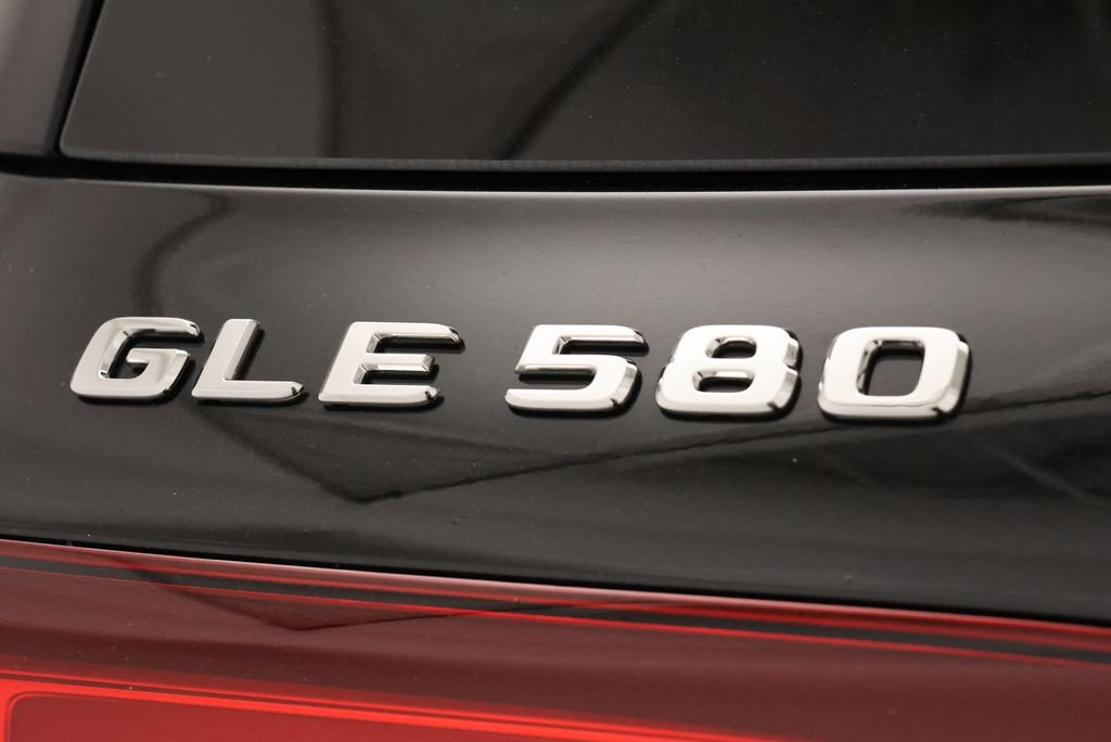 2026 Mercedes-Benz GLE GLE580 - Photo 9