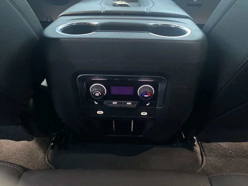 Used 2023 Red Chevrolet Z71 image 15