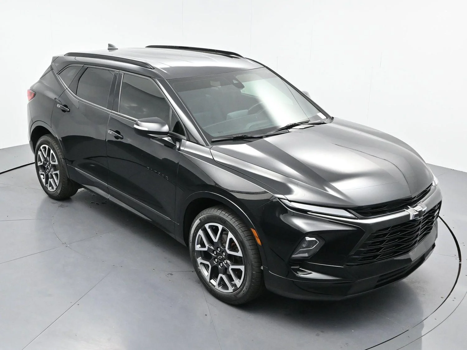 Used 2024 Black Chevrolet RS image 35