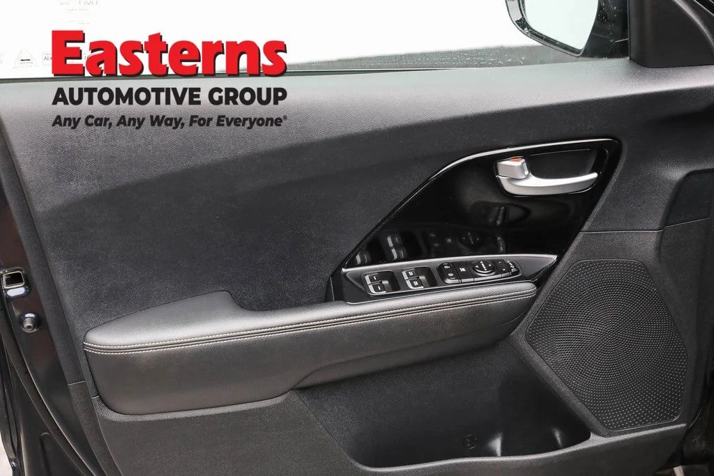 Used 2020 Blue Kia EX image 13