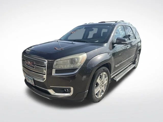 Used 2015 Silver GMC Denali image 4