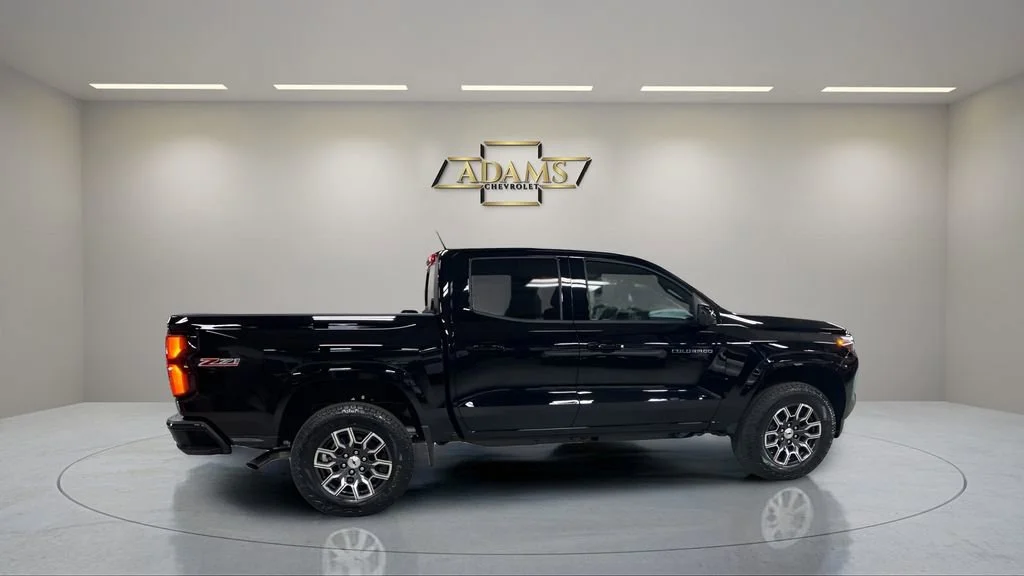 New 2026 Black Chevrolet Z71 image 9