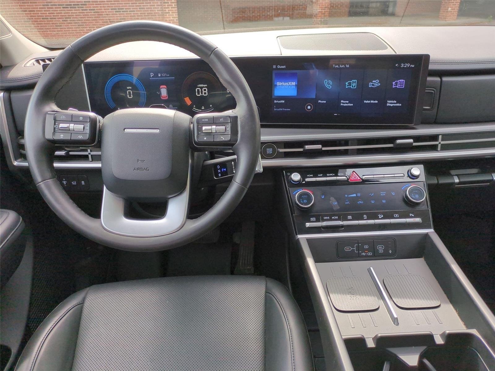 Used 2024 Hampton Gray Hyundai SEL image 32