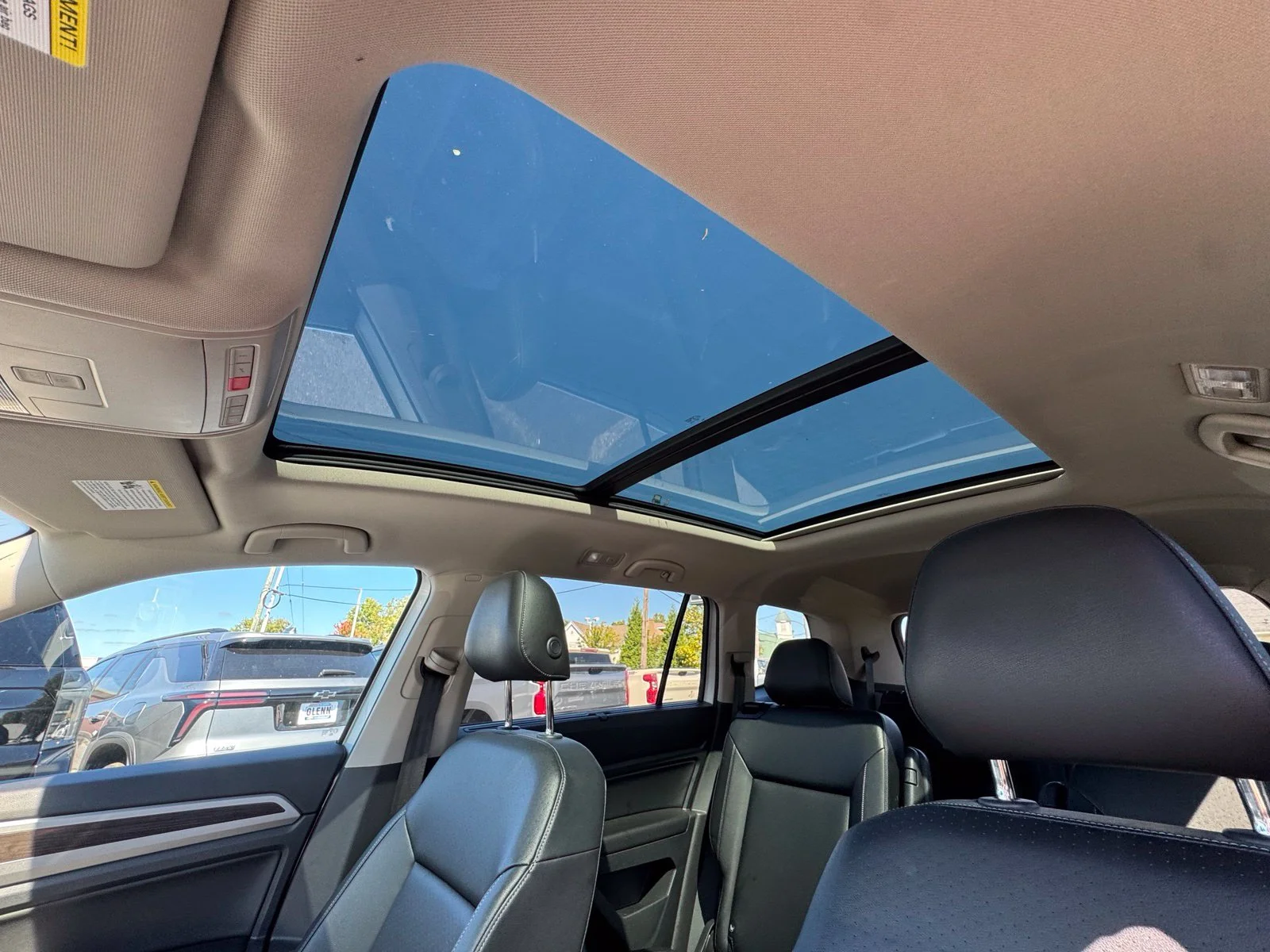 Used 2019  Volkswagen 3.6L V6 SE image 14