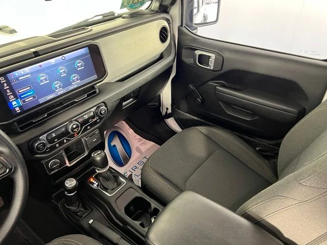 Used 2024 White Jeep Sport image 28