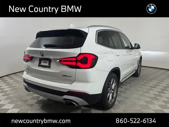 Used 2022 Alpine White BMW xDrive30i image 7