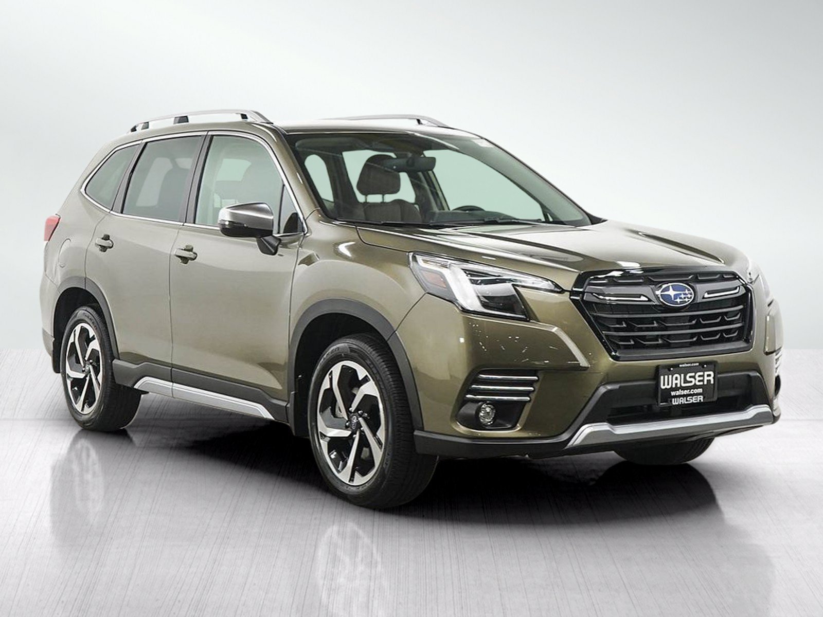 Used 2024 Autumn Green Metallic Subaru Touring image 7