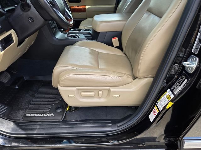 Used 2022 Black Toyota Platinum image 16