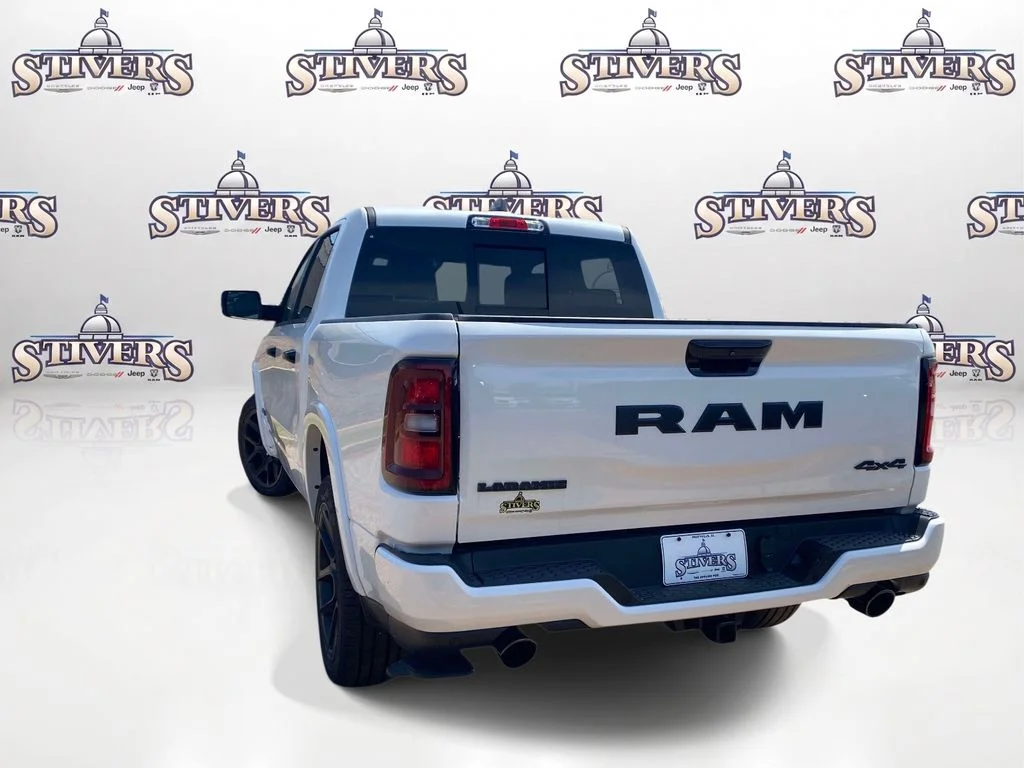 2026 RAM 1500 Laramie - Photo 4