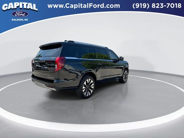 Used 2025 Black Ford Platinum image 8