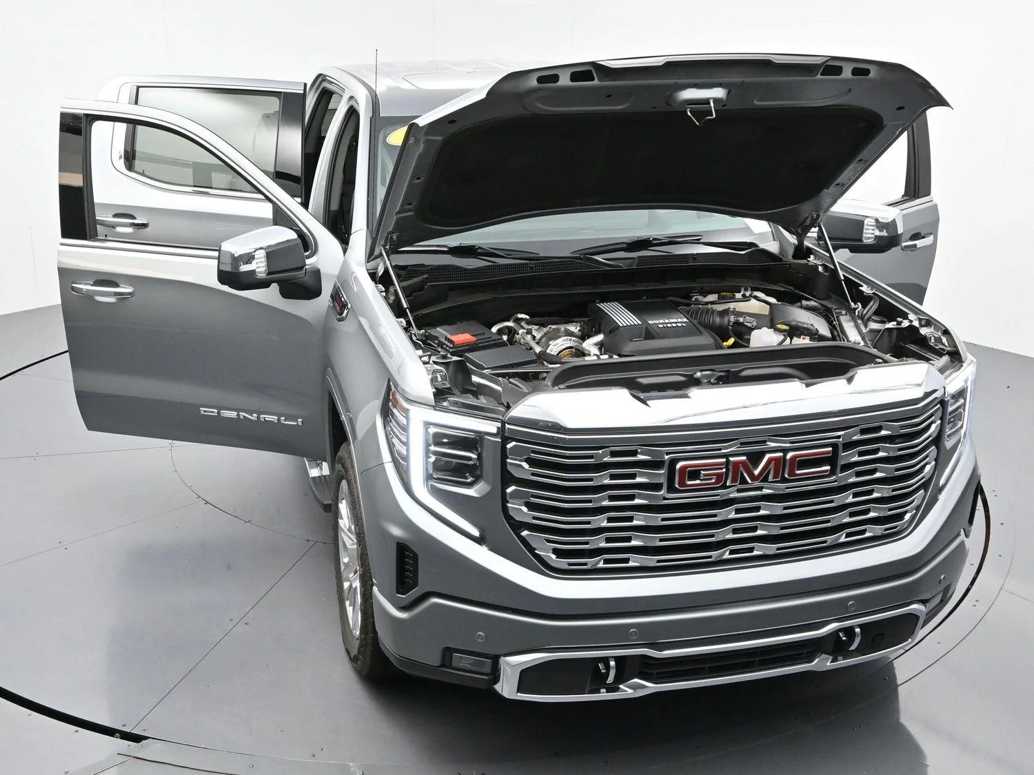 Used 2024 Sterling Metallic GMC Denali image 48