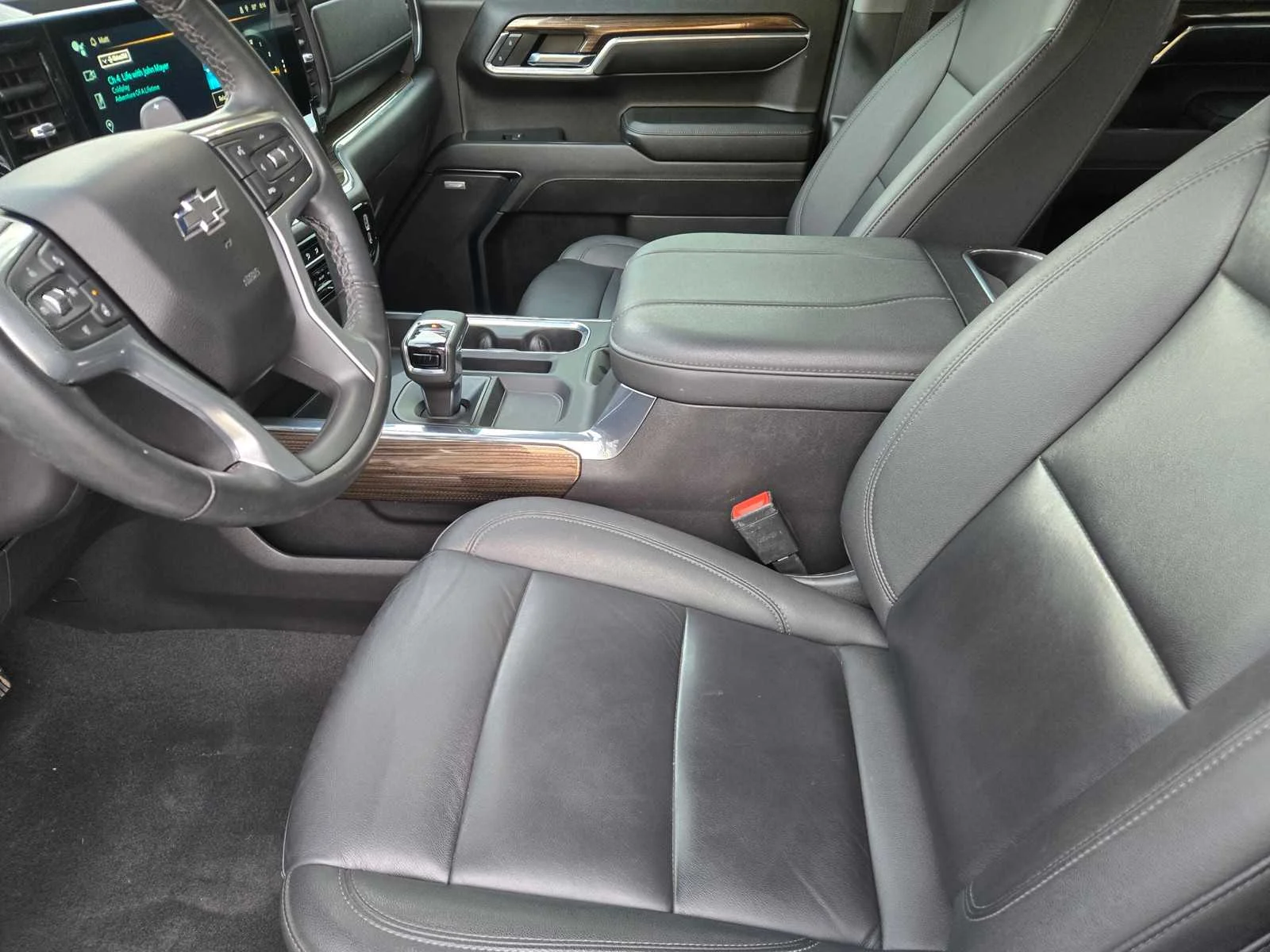 2024 Chevrolet Silverado 1500 RST - Photo 21
