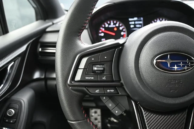 Used 2025 Ice Silver Metallic Subaru Premium image 19