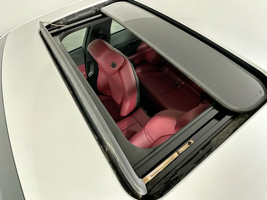 2025 BMW 5 Series 530i - Photo 22