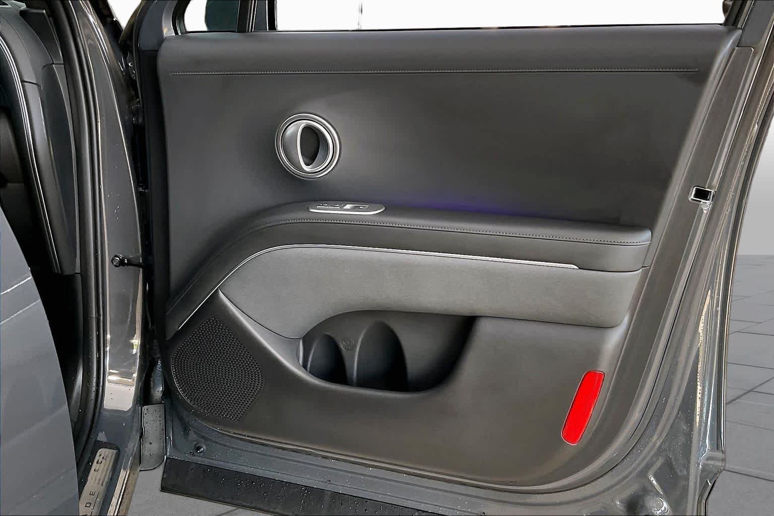 Used 2026 Ecotronic Gray Pearl Hyundai Calligraphy image 21