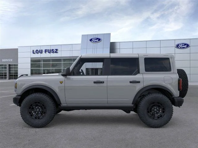 New 2026 Avalanche Gray Ford Badlands image 3