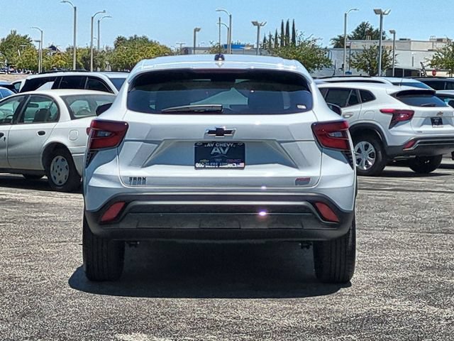 2026 Chevrolet Trax RS - Photo 7