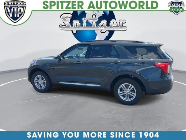 Certified Used 2024 Green Metallic Ford XLT image 7