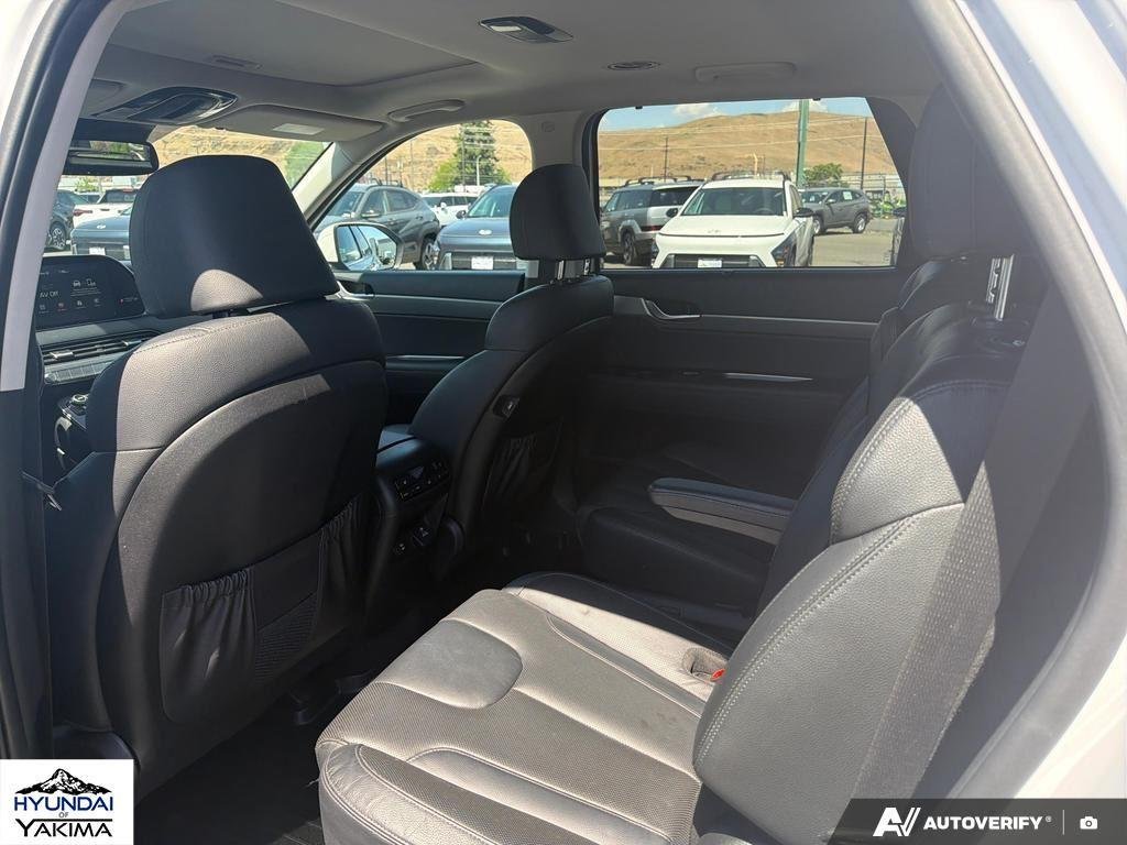 Used 2020 Hyper White Hyundai SEL image 23