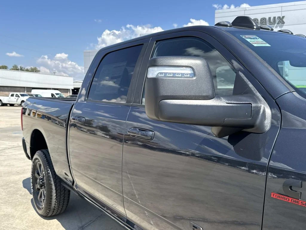 2026 RAM 2500 Laramie - Photo 18