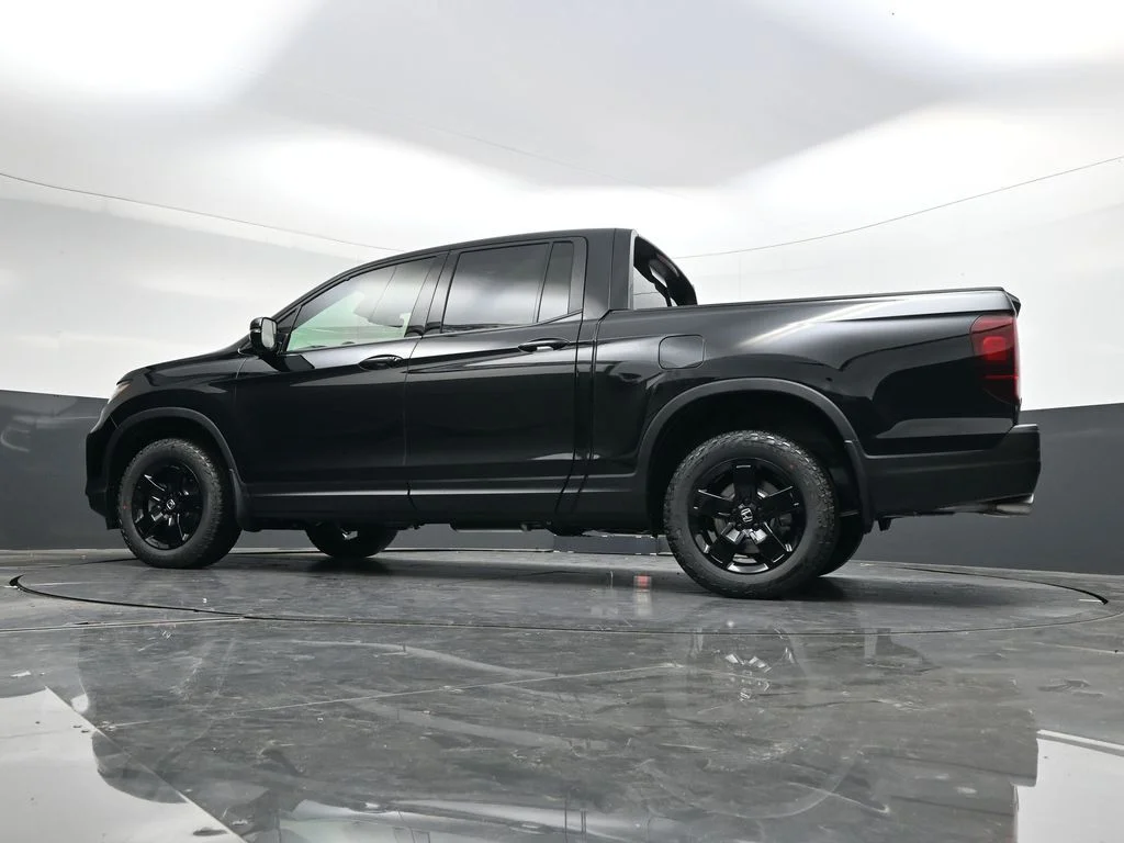 Certified Used 2026 Crystal Black Pearl Honda Black Edition image 33
