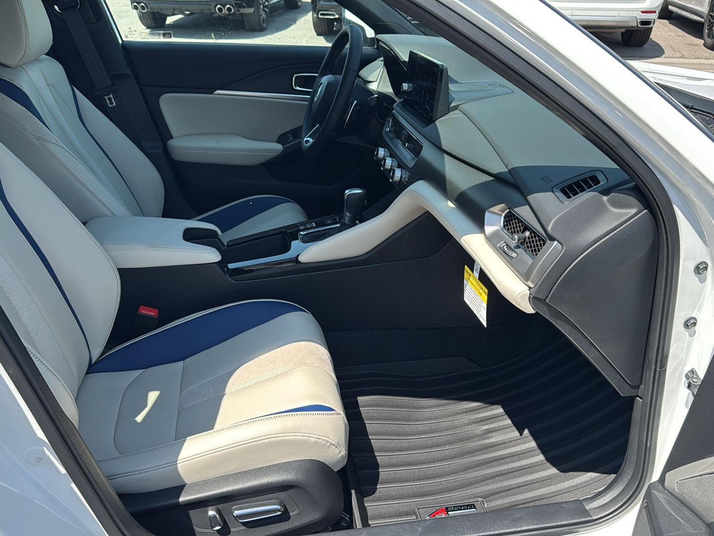 New 2026 Platinum White Pearl Acura w/Tech w/A-SPEC image 17