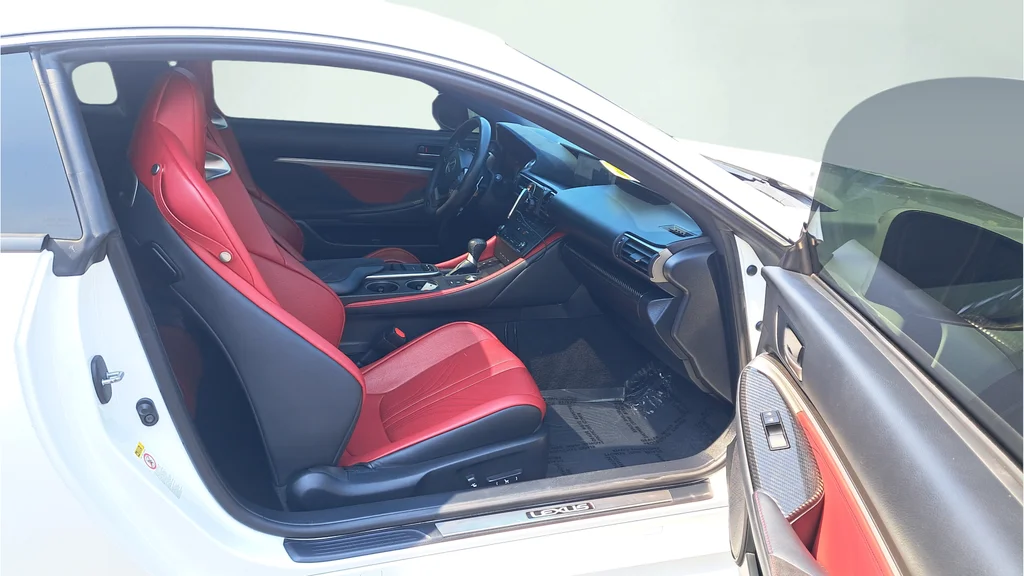 Used 2015 White Lexus F image 13
