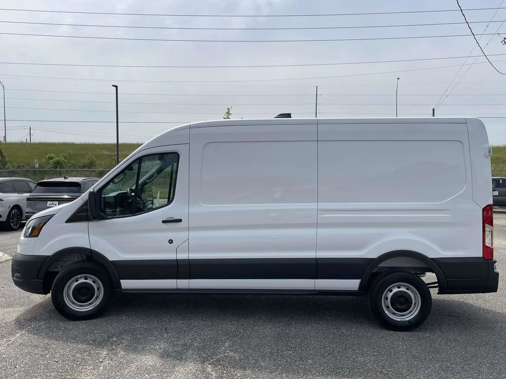 New 2026 White Ford Base image 6