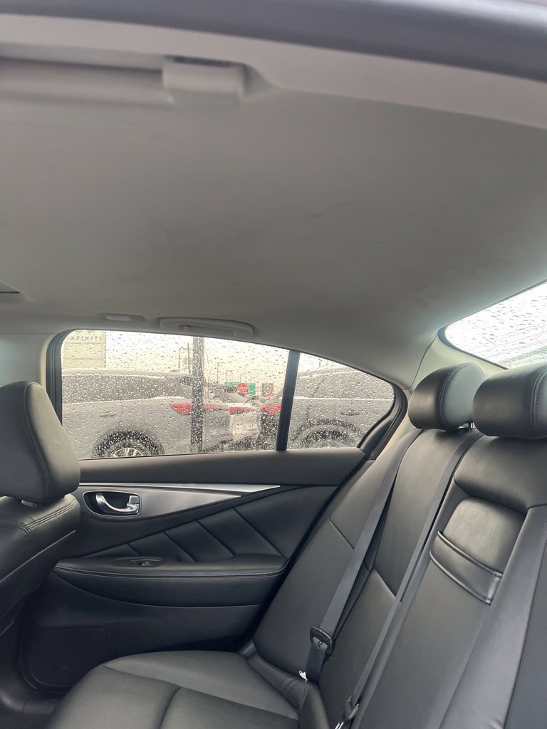 Used 2015 Graphite Shadow INFINITI Premium image 6