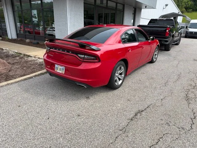 Used 2015 Red Dodge SXT image 5