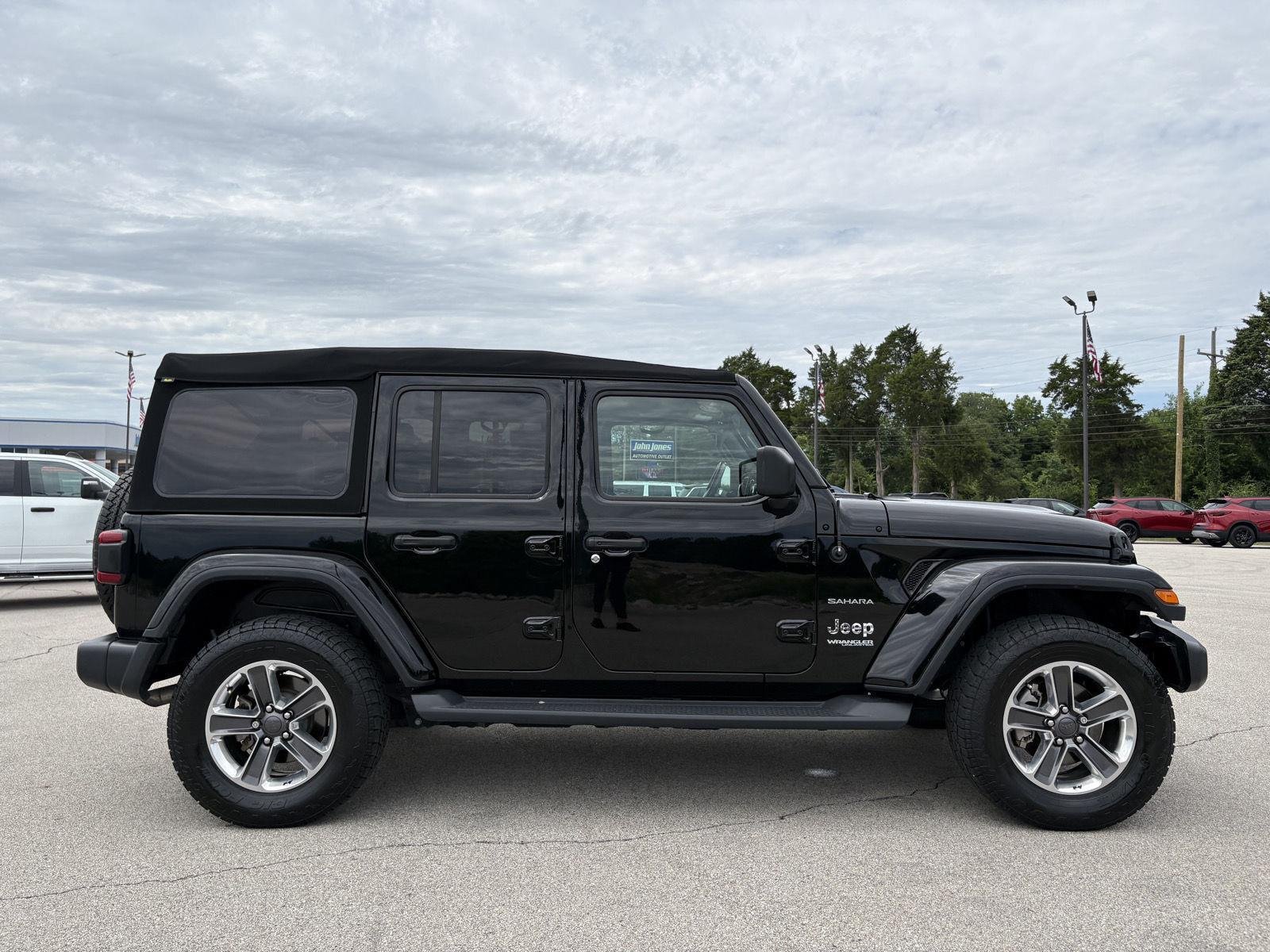Used 2020 Black Clearcoat Jeep North Edition image 22