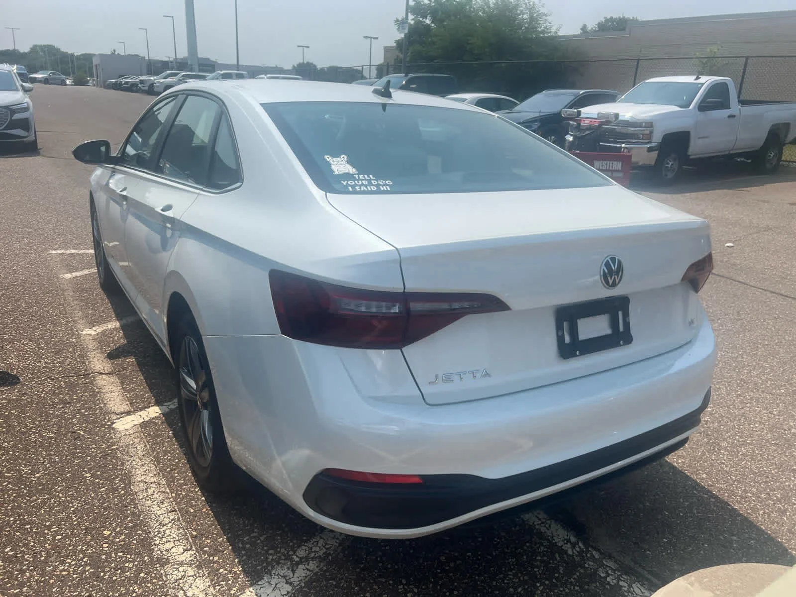 Used 2023 Opal White Pearl Volkswagen SE image 4
