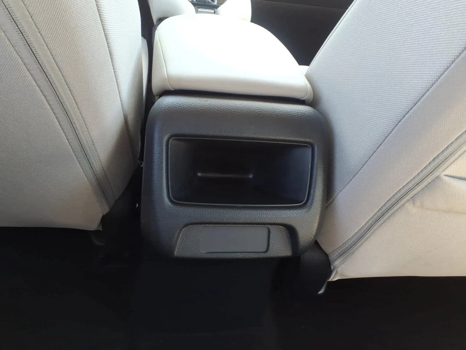 2023 Honda HR-V LX - Photo 13