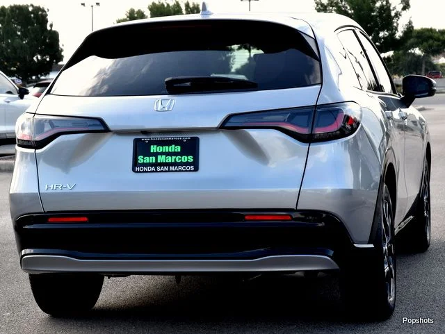 New 2027 Silver Metallic Honda EX-L AWD image 3