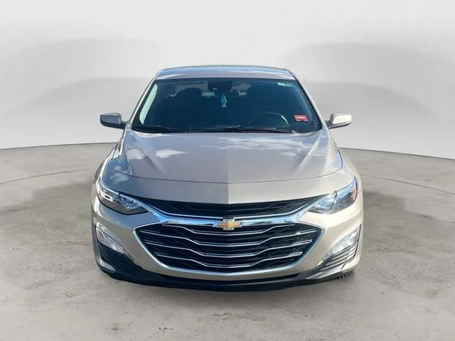 Used 2024 Mineral Gray Metallic Chevrolet LT image 8