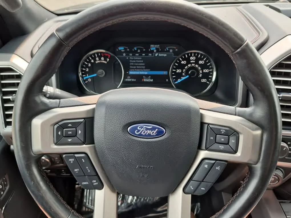 Used 2020 Agate Black Metallic Ford Platinum image 18