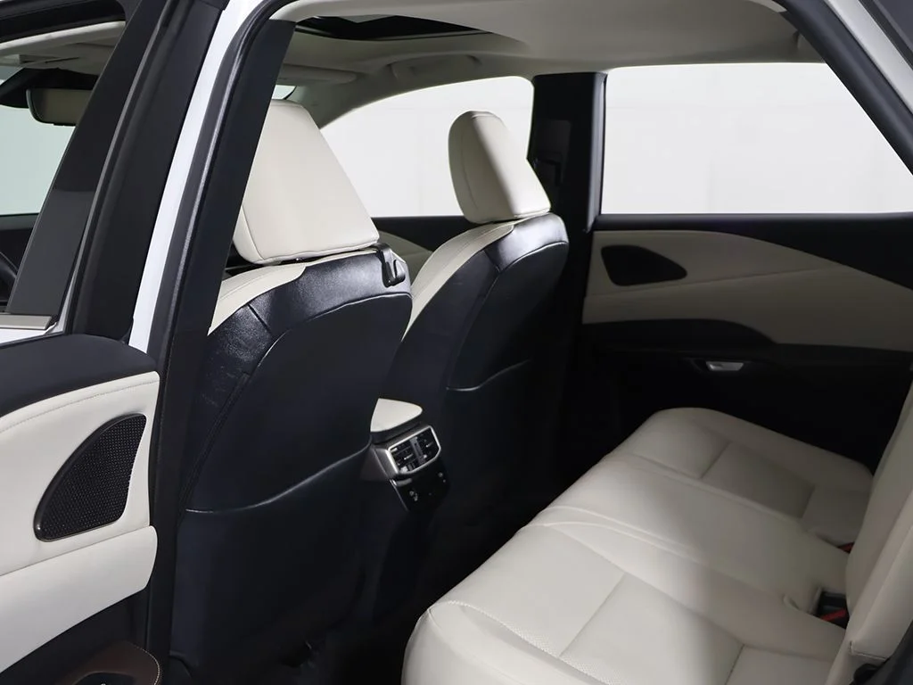 Used 2023 White Lexus 350h Premium image 28