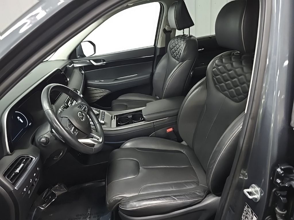 Used 2022 Gray Hyundai Limited image 31