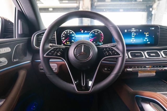 New 2026 Obsidian Black Metallic Mercedes-Benz GLE 450 Coupe image 15