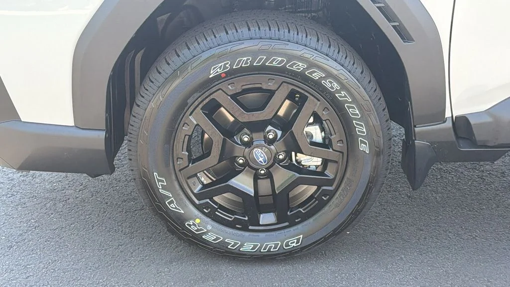 New 2026 CRYSTAL WHITE PEARL Subaru Wilderness image 9