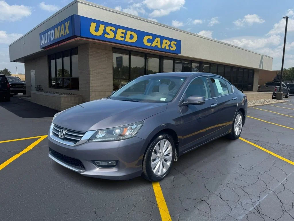 2013 Honda Accord EX-L Auto's photo