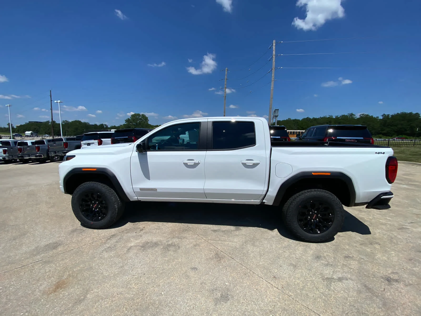New 2026 Summit White GMC Elevation image 5