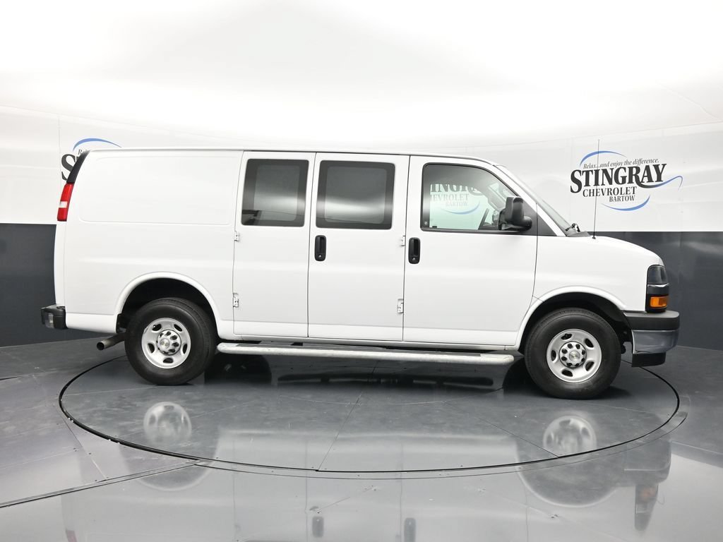 Used 2024 Summit White Chevrolet WT image 10