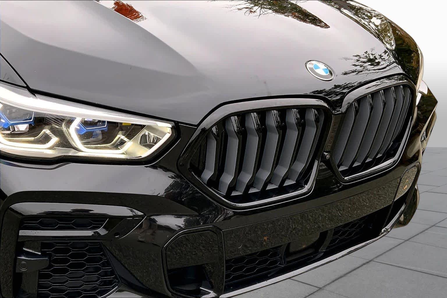 Used 2023 Black Sapphire Metallic BMW xDrive40i image 29