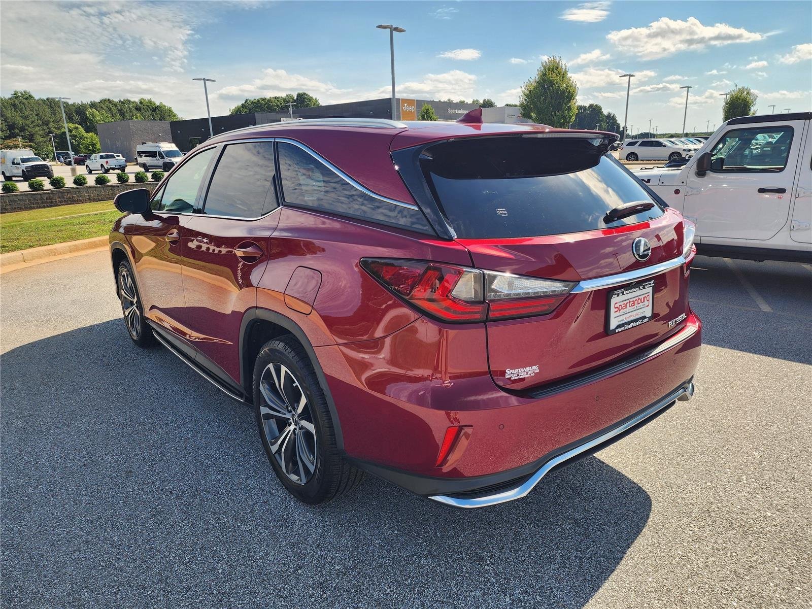 Used 2022 Matador Red Mica Lexus RX 350L image 4
