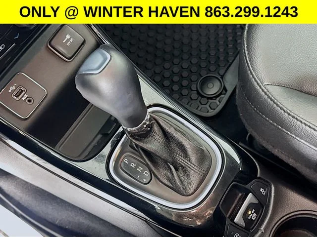 Used 2019 Black Jeep Latitude image 17