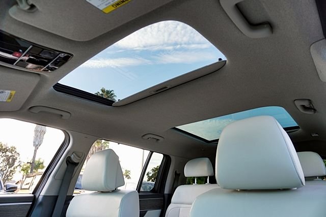 Used 2024 Gray Hyundai Limited image 15