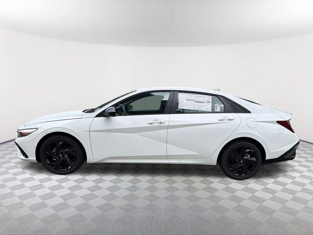 New 2026 White Hyundai SEL Sport image 8