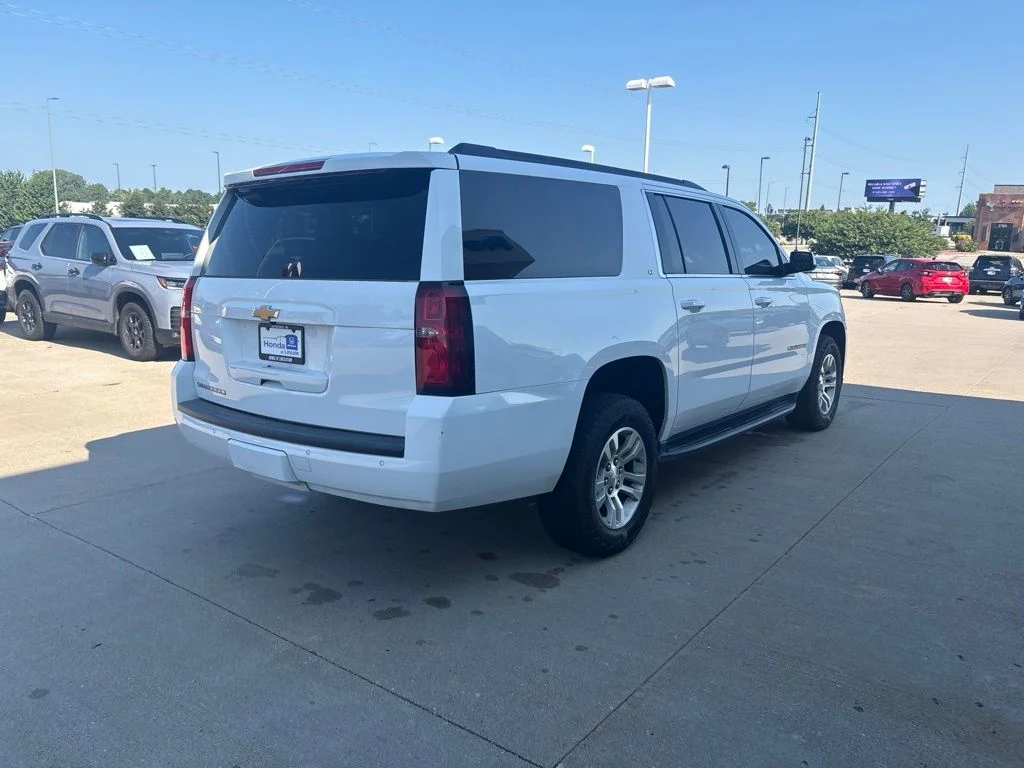 Used 2019 White Chevrolet LT image 5
